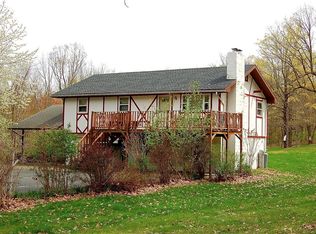 171 Manor Rock Rd, Craryville, NY 12521