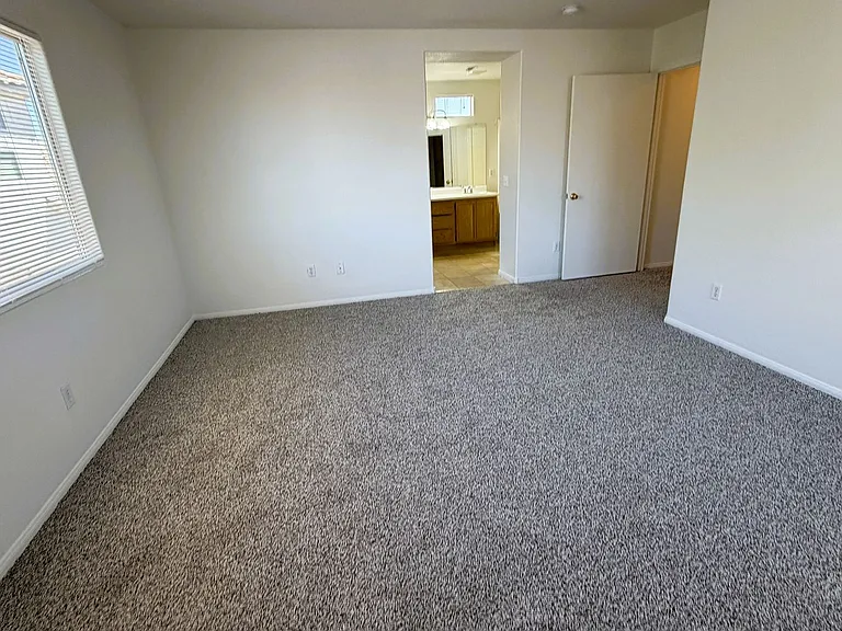2424 Predera Ave — Photo 29