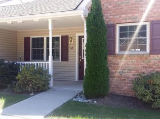 135 Holstein Rd, East Stroudsburg, PA 18301