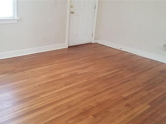 2nd image of 1324 N 31st St