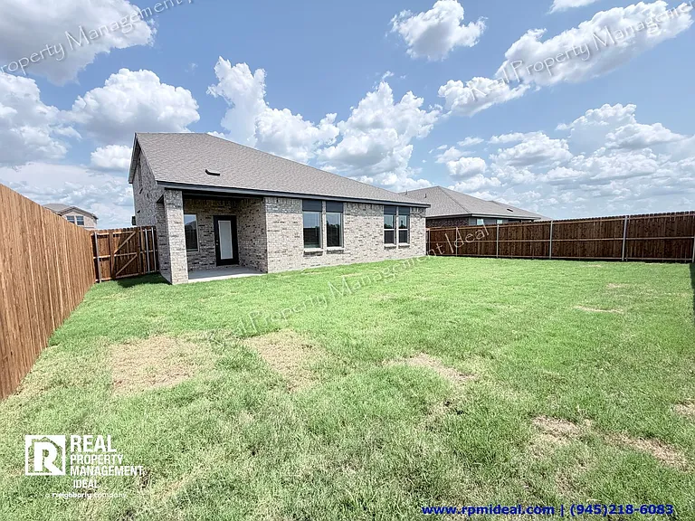 617 Edge Hill Ln — Photo 28