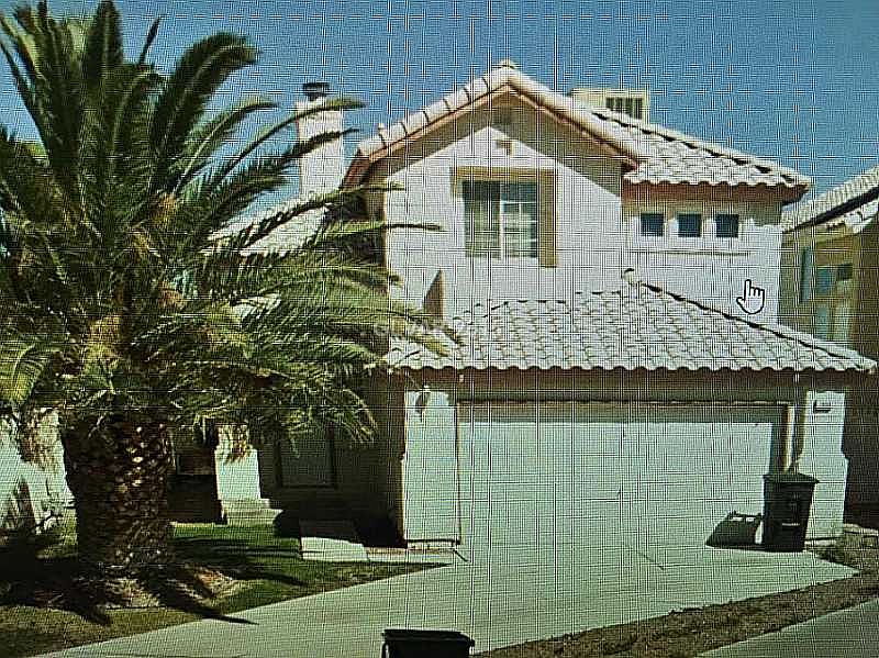 1st image of 7954 Polonaise Ave