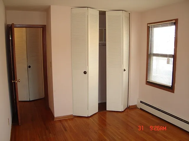 SOUTH FRANCE APARTMENTS — Photo 25