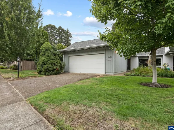 1065 Chestnut St NW, Salem, OR 97304