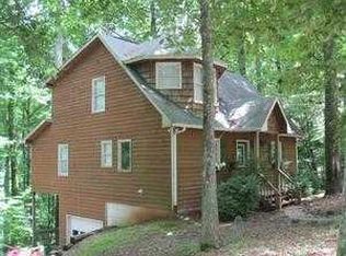 716 Walnut Mountain Rd, Ellijay, GA 30536