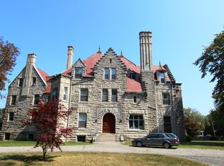 100 Rhode Island Ave, Newport, RI 02840