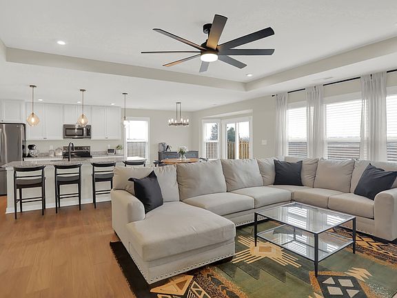 4th image of 5538 Woods Pointe Dr