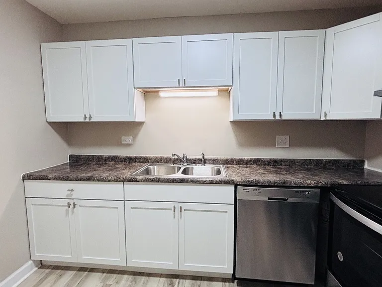 4121 Bonhill Dr #2C — Photo 5