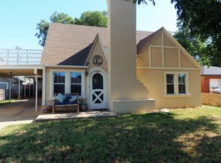 1908 N 3rd St, Tahoka, TX 79373