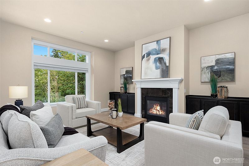 3rd image of 16125 SE 44th Way