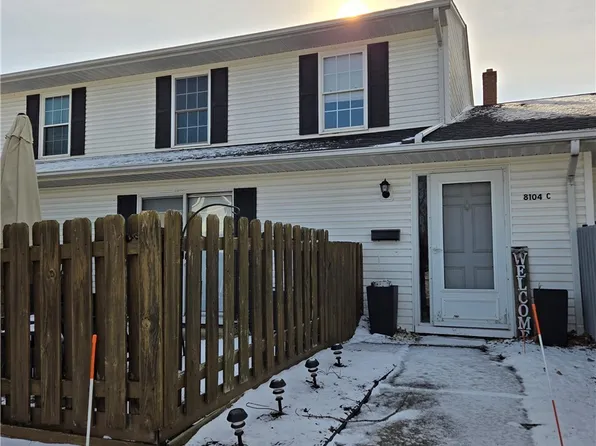 8104 Puritan Dr #52-C, Mentor, OH 44060