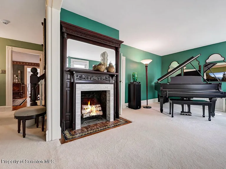 3360 Forest Rd — Photo 34