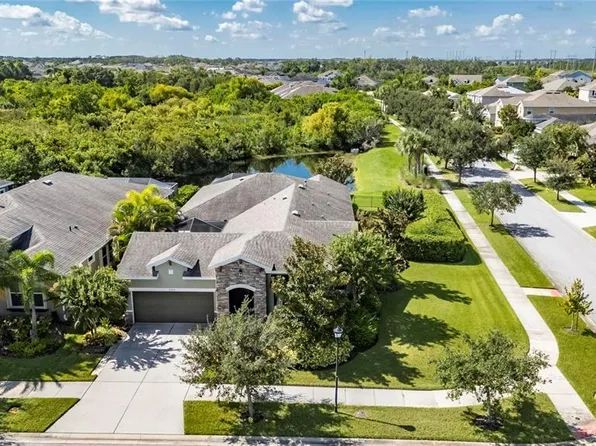 6903 Crestpoint Dr, Apollo Beach, FL 33572