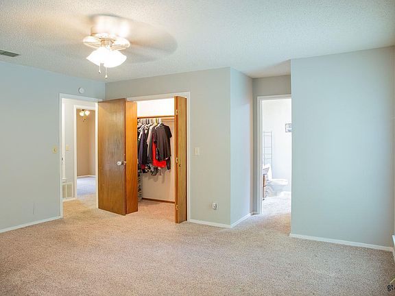 5th image of 1222 Horseshoe Dr