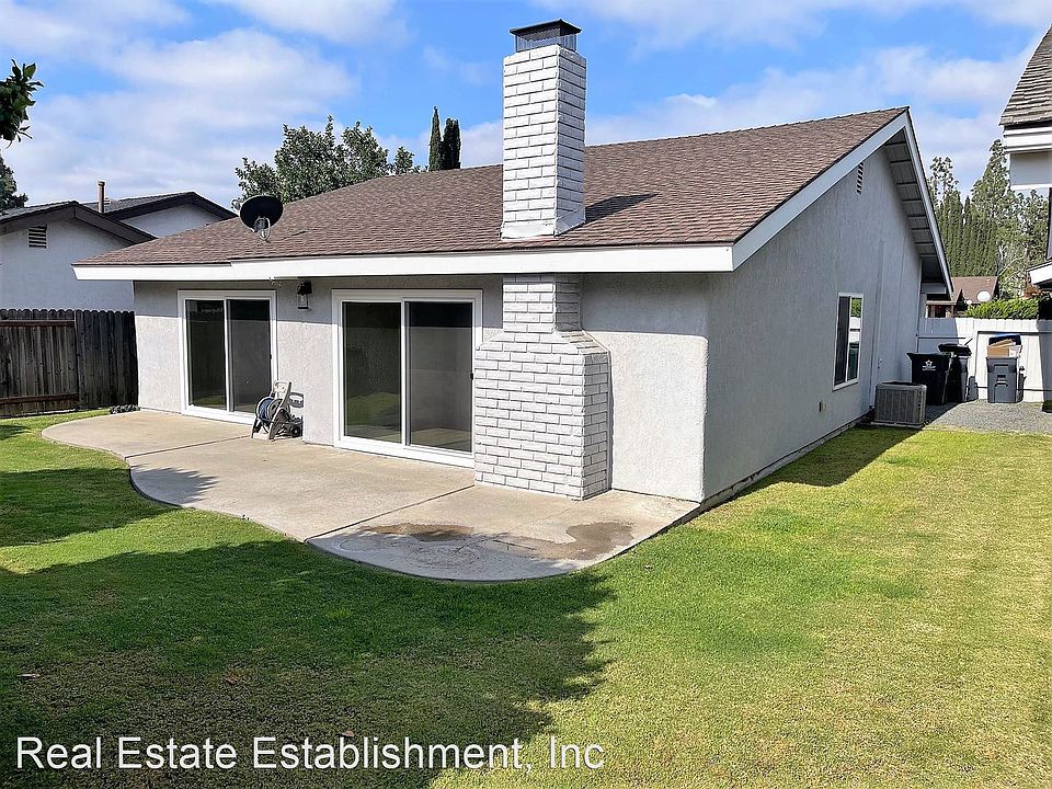 1st image of 1243 Cabrillo Park Dr