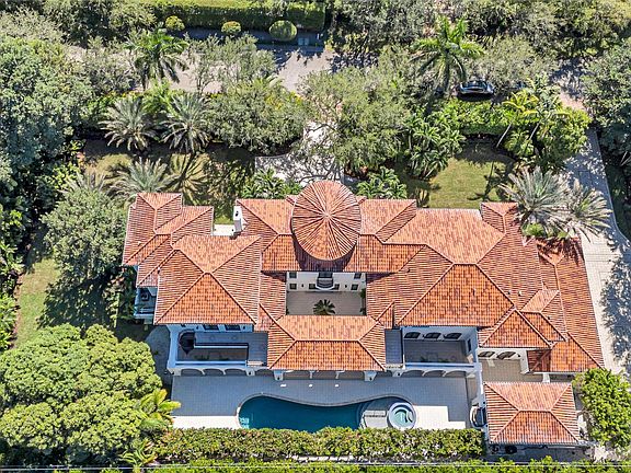 2nd image of 4955 SW 83rd Street