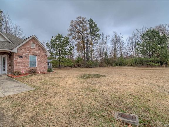 2nd image of 10104 Canyon Oak Dr