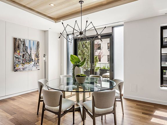 3rd image of 385 W 12th St