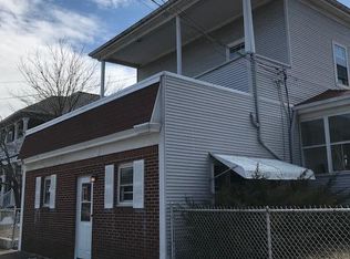 83 Chaplin St APT 2, Pawtucket, RI 02861