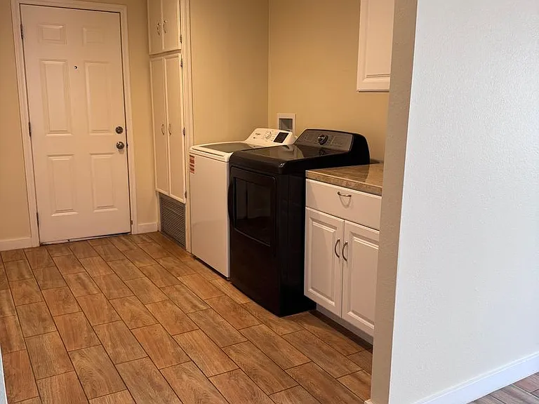 25424 S Wyoming Ave — Photo 14