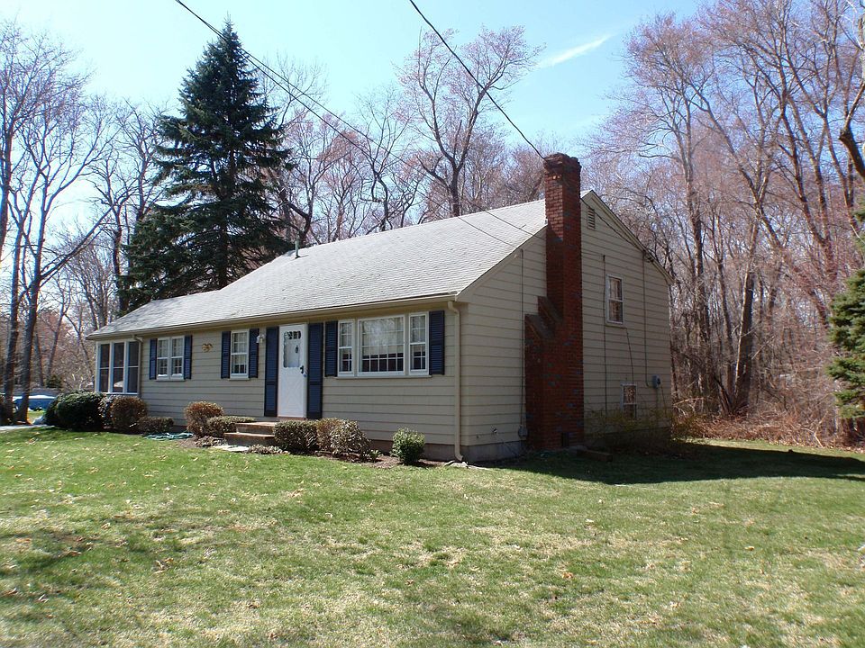 2nd image of 31 Edgewood Rd