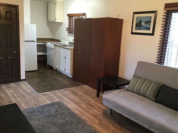 Front door to kitchen