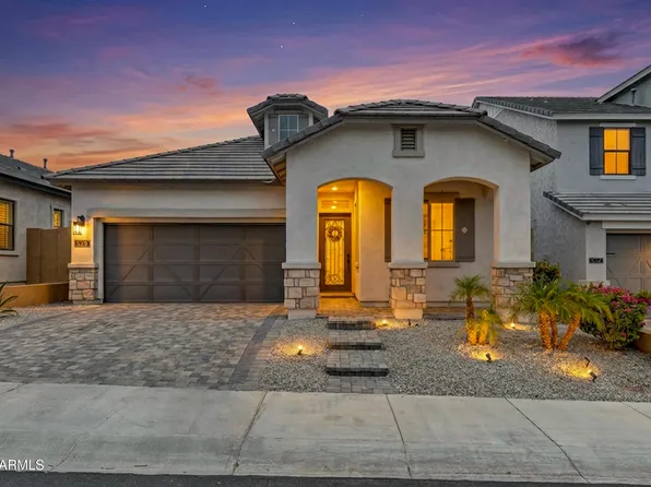 628 E SILVER FOX Way, Phoenix, AZ 85048