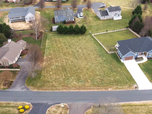 High Meadow Dr, Lexington, VA 24450
