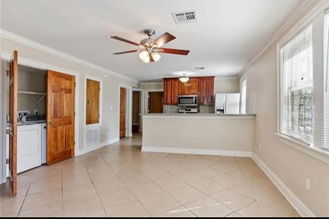 4938 S Tonti St — Photo 3