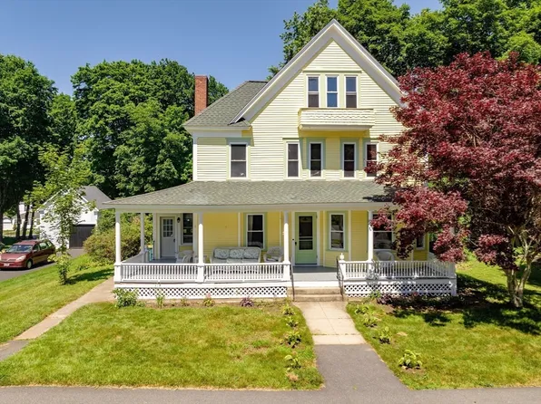 90 Pleasant St, Ayer, MA 01432