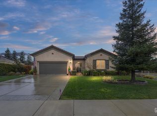 5809 Opal Valley Ct, Bakersfield, CA 93306