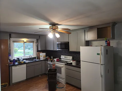 1135 Whitney Rd E #1 Photo 1