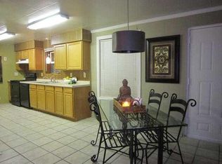 1007 Uhland Rd, San Marcos, TX 78666