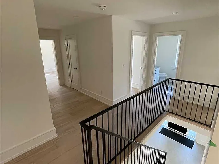 17 Romney Rd — Photo 10
