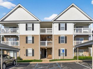 4103 Spring River Dr, O'Fallon, MO 63368
