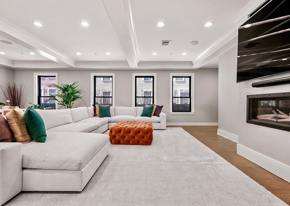 1st image of 377 W 1st St #2