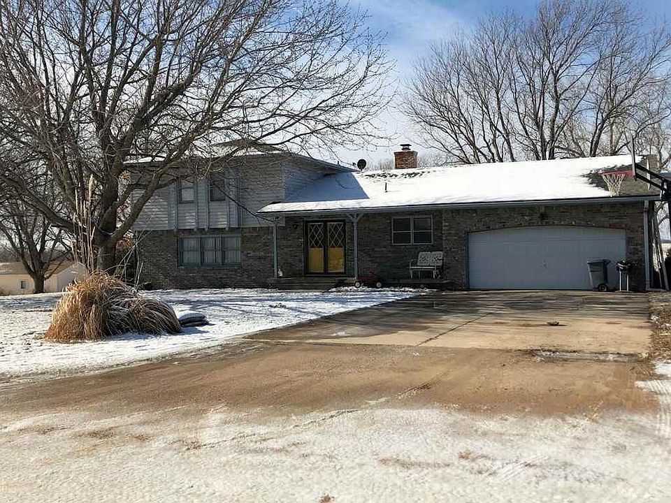 Welcome to our home....2009 Trail End Drive   Goddard