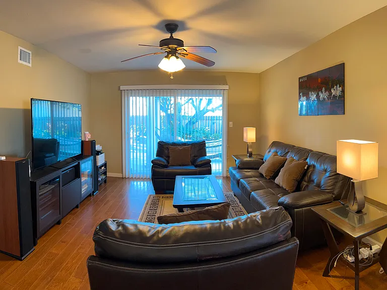 4470 Mount Castle Ave — Photo 5