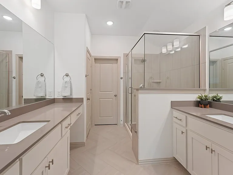 6028 Silverado Trl — Photo 14
