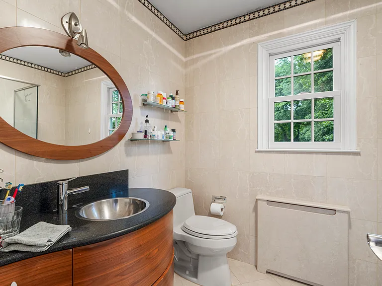 341 Orienta Ave — Photo 22