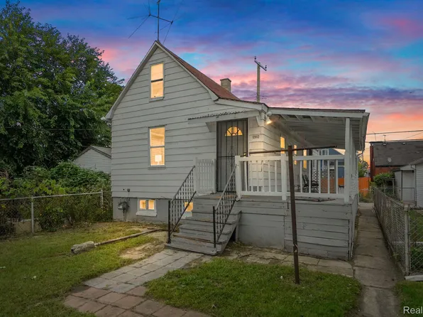 12012 Gallagher St, Hamtramck, MI 48212