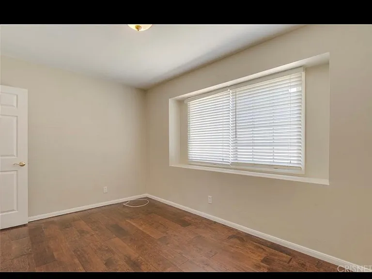 7913 Royer Ave — Photo 8