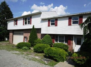 5 Langer Ln, Cecil, PA 15055