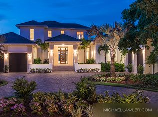 320 Neapolitan Way, Naples, FL 34103