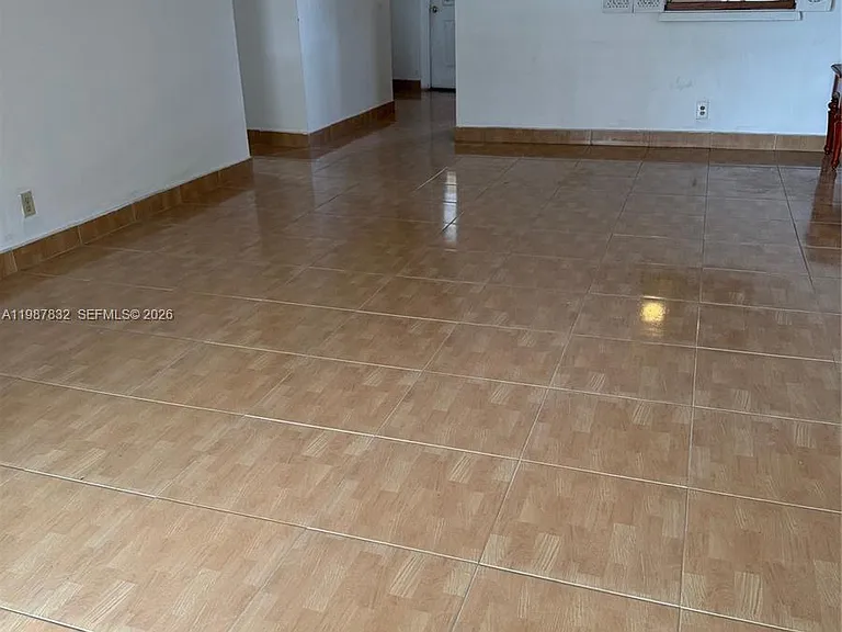 620 NE 12th Ave #408 — Photo 21