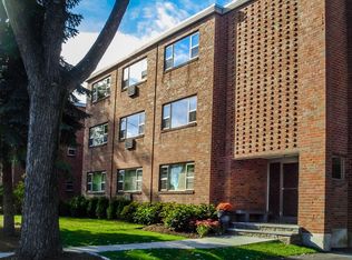 360 Park Rd APT C5, West Hartford, CT 06119