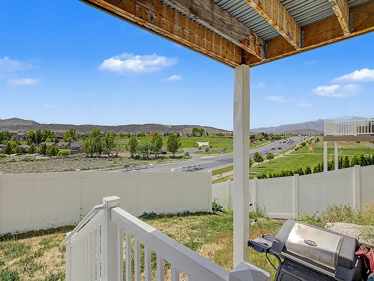 1529 W Stone Gate Dr — Photo 49