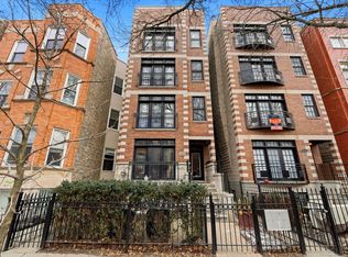 3537 N Reta Ave APT 4, Chicago, IL 60657