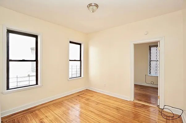 Rented by BRICK & GALO REALTY CORP | media 26