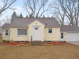 57 W 32nd St, Holland, MI 49423